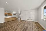 2633 Redwood Cir - Photo 10