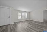 1074 Rodan Av - Photo 5