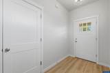 235 Jensen Av - Photo 3