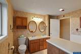 1060 Silver Falls Dr - Photo 22