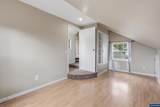 585 Madrona Av - Photo 21