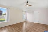 277 Edwards - Photo 13