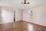 277 Edwards - Photo 14