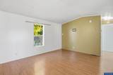 277 Edwards - Photo 20