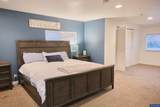 1202 Leo St - Photo 21