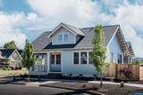 733 Yellowstone Dr - Photo 1