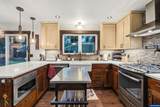 2555 Squire Pl - Photo 18