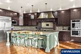 2882 Oak Grove Dr - Photo 16