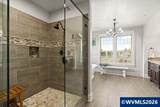 2882 Oak Grove Dr - Photo 35