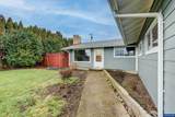 680 53rd St - Photo 4
