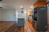 3208 Foxglove St - Photo 8