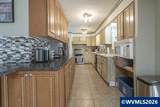 1175 Chelsea Av - Photo 10