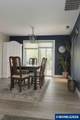 2042 Summit Av - Photo 7