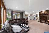 735 Mill St - Photo 11