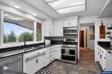 735 Mill St - Photo 17