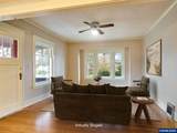 216 James St - Photo 5