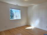 7233 Eastwood Ct - Photo 18