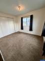 2400 Stratus - Photo 16