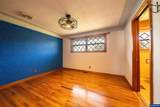 850 Empire St - Photo 11