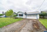 850 Empire St - Photo 2