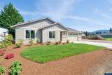 950 6th St - Photo 1