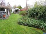 854 Swift Av - Photo 10