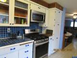 854 Swift Av - Photo 9
