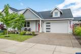 1531 Barberry Av - Photo 1