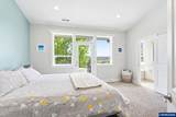 1372 Overview St - Photo 19
