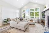 1372 Overview St - Photo 6