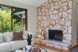 4405 Queens Av - Photo 9