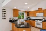 1299 Twin Hills Dr - Photo 18