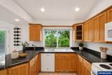 1299 Twin Hills Dr - Photo 19