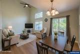 1067 Falcon Crest Dr - Photo 6