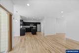 2107 Grace Av - Photo 21