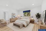 2107 Grace Av - Photo 22