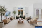 2107 Grace Av - Photo 7