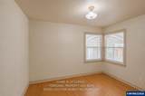 926 11th Av - Photo 16