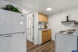 370 24th St - Photo 36