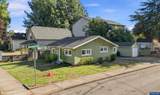 370 24th St - Photo 5
