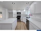 1041 Fabry Rd - Photo 6