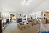 2340 Broadway St - Photo 10