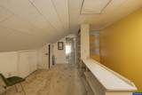 540 9th St - Photo 16