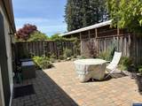 1043 Cardinal St - Photo 26