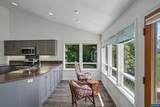 920 Carpathian Dr - Photo 16