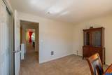 2190 Maplewood Dr - Photo 25