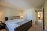 2190 Maplewood Dr - Photo 30