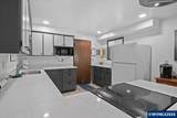 636 30th Av - Photo 15