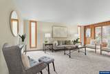 560 Merrie Dr - Photo 18