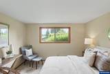 560 Merrie Dr - Photo 36